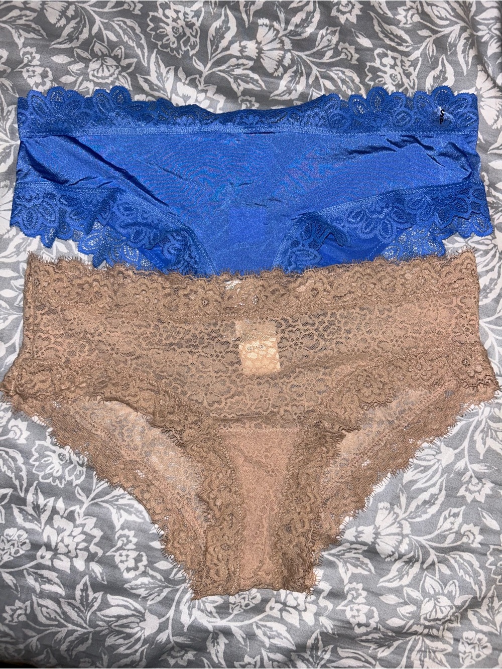 NWT SMALL aerie Lace Bikini Panties in Blue & Tan - 2-Pack